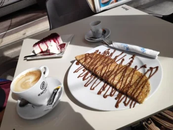 Crepe de chocolate y café